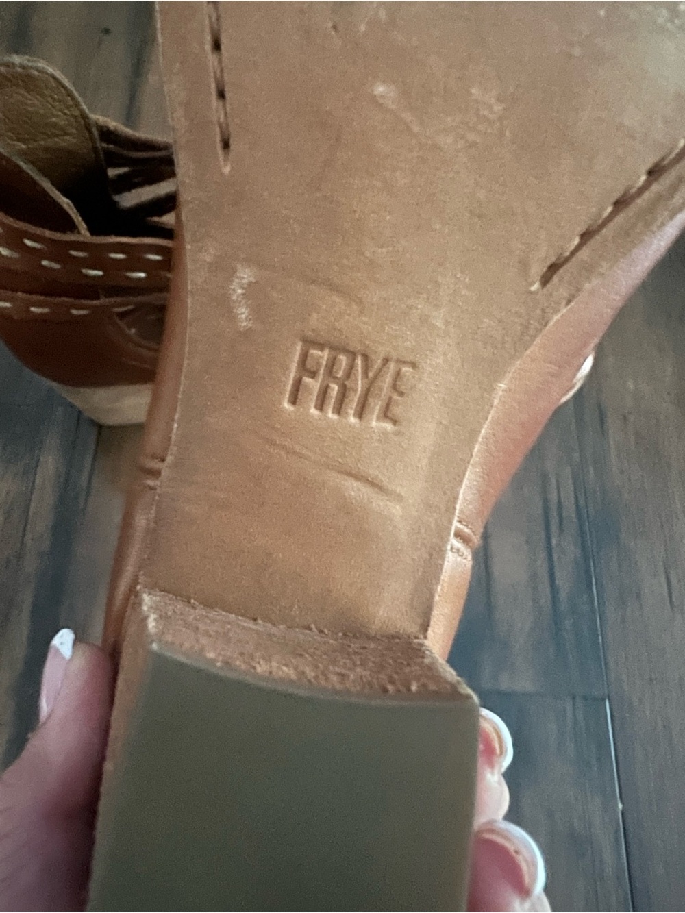 Frye Naomi Pickstitch Leather Ankle Booties - Size 9.5 - Picture 13 of 14